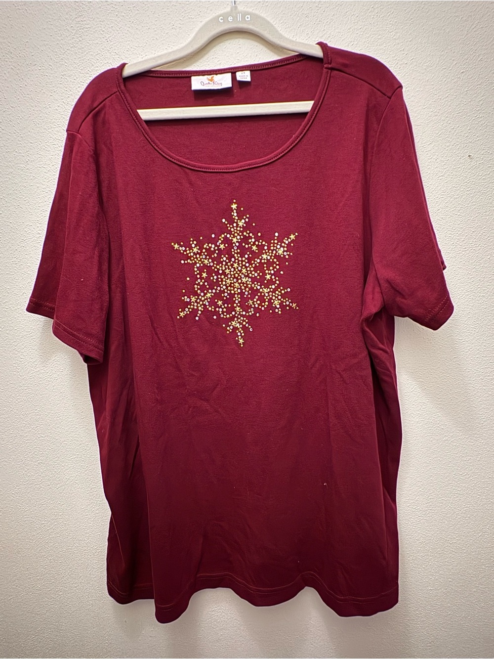 Women's Maroon Short-Sleeve Tunic with Gold Starburst Detail